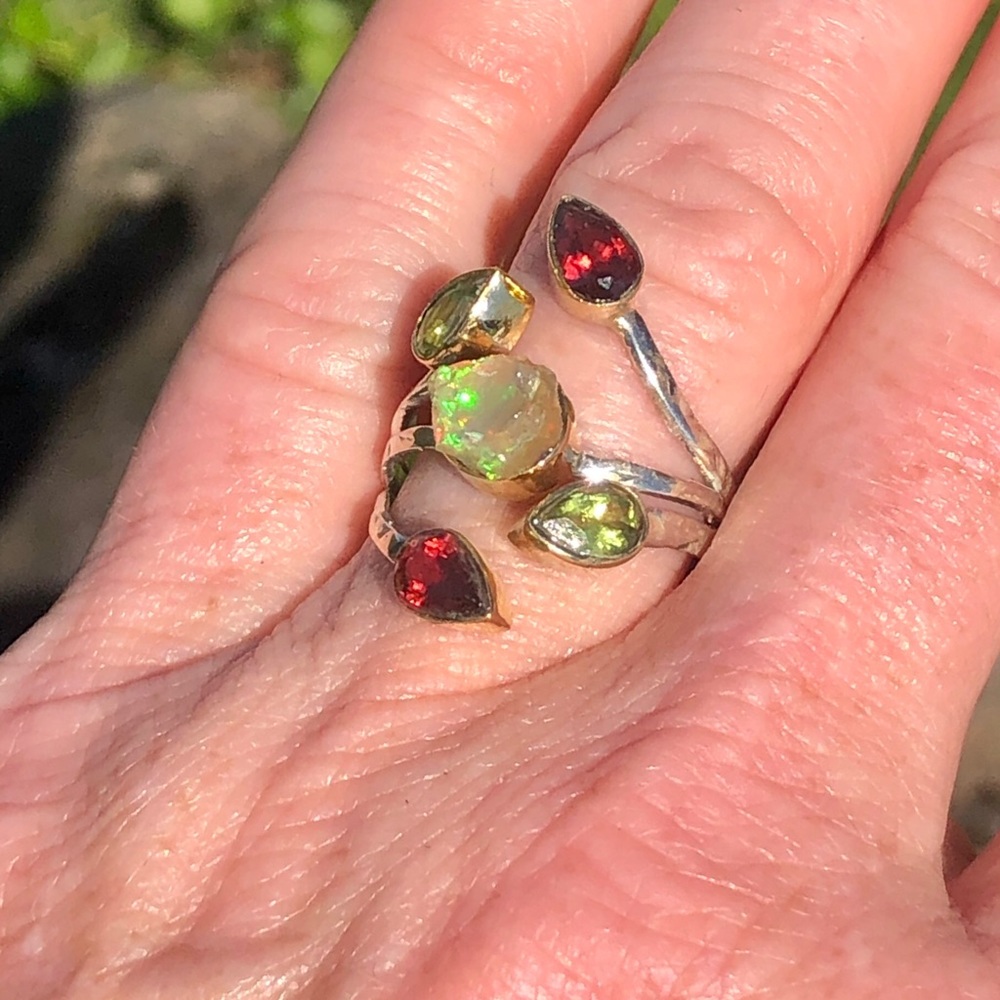SOLD Opal, Peridot & Garnet Ring - Picture 3 of 8